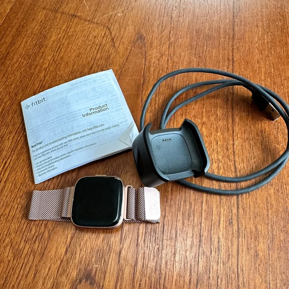 Fitbit Versa 2 Smartwatch Copper Rose Aluminum FB507 Rose Gold Milanese Band